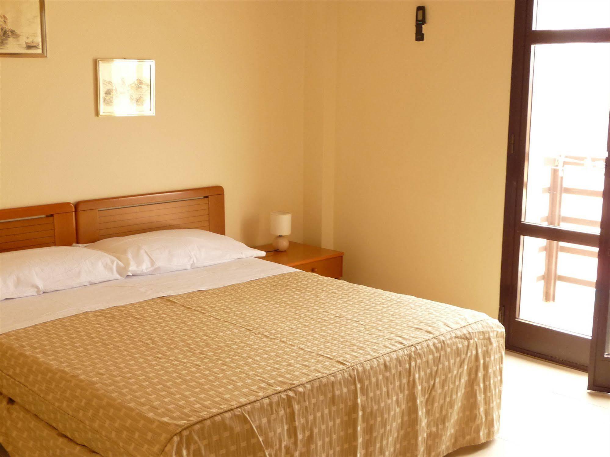 Agathae Hotel & Residence Scoglitti Eksteriør billede