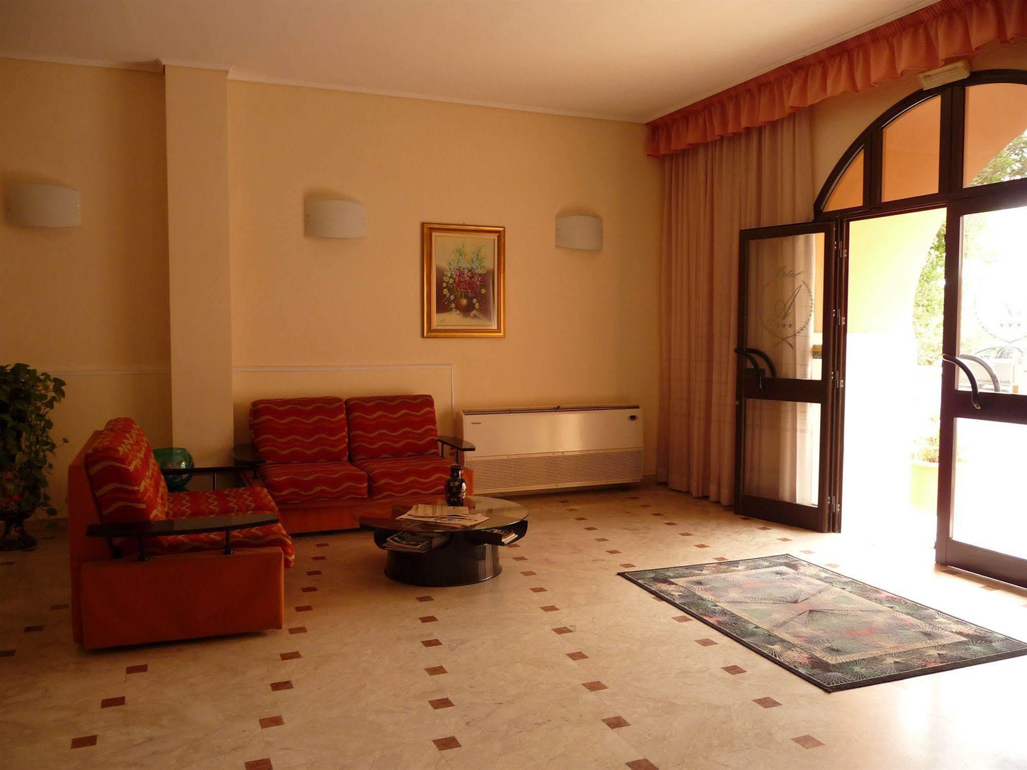 Agathae Hotel & Residence Scoglitti Eksteriør billede
